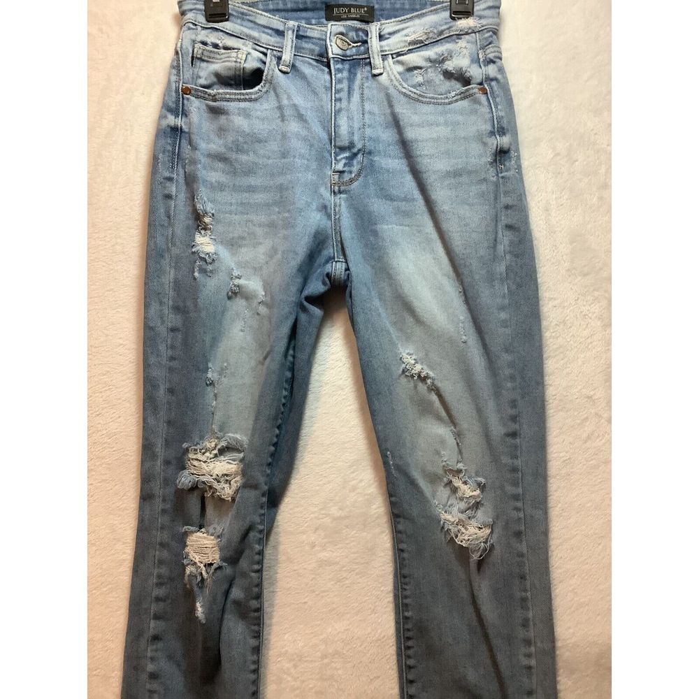 Judy Blue Classic Light Blue Straight Jeans - Picture 2 of 11
